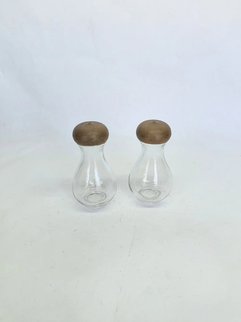 VINTAGE Mid Century Modern Teardrop Acorn Top Glass Spice Jars Set 2 Blemished